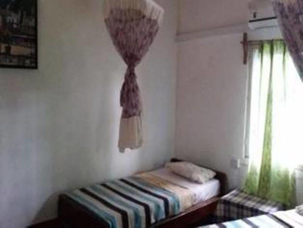 Prince Hotel Mrauk-oo Exterior foto